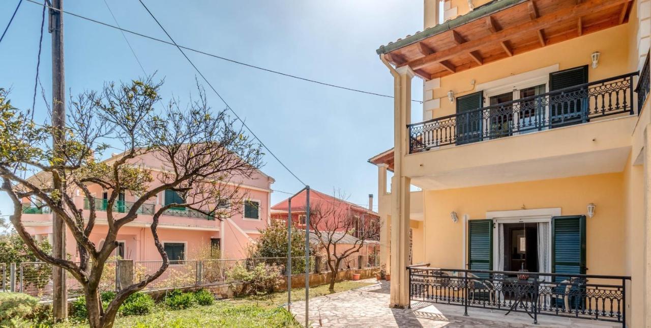 Eftychia'S Garden House Apartman Kompítsion Kültér fotó